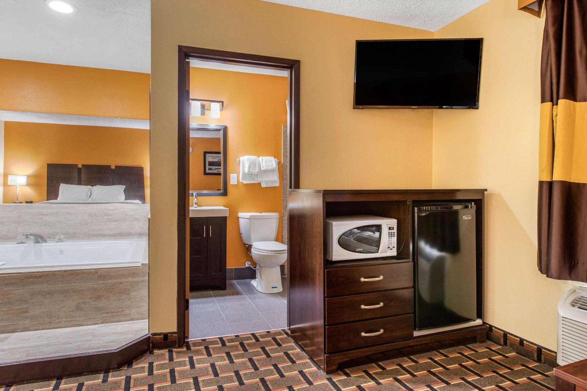 Quality Inn Grand Rapids Near Downtown Вайоминг Экстерьер фото