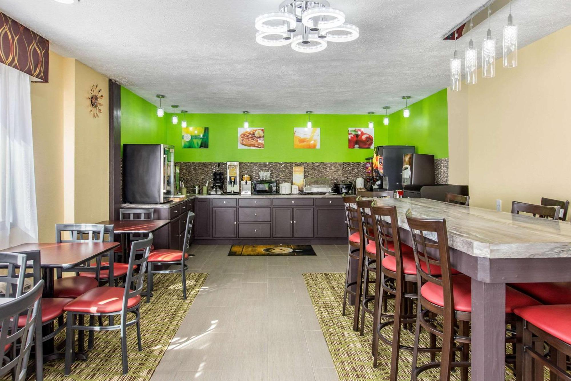 Quality Inn Grand Rapids Near Downtown Вайоминг Экстерьер фото